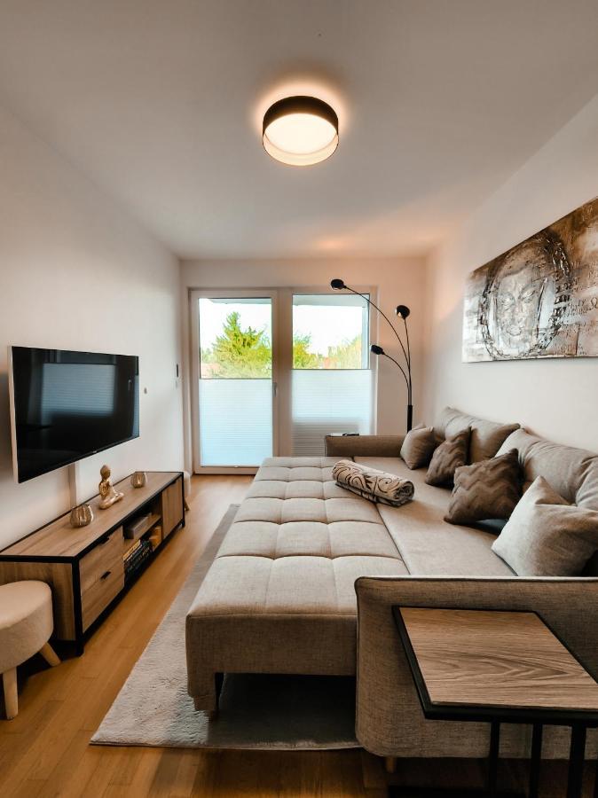 Vienna Green - Modern New Apartment, Old Danube Exterior foto